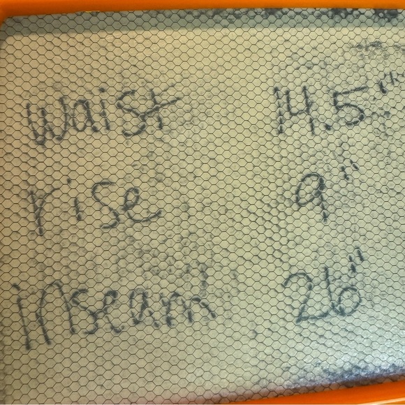 J. McLaughlin Pull On Maisie Gingham Green and  White Pants Crop Size 6 C14 - Picture 8 of 8